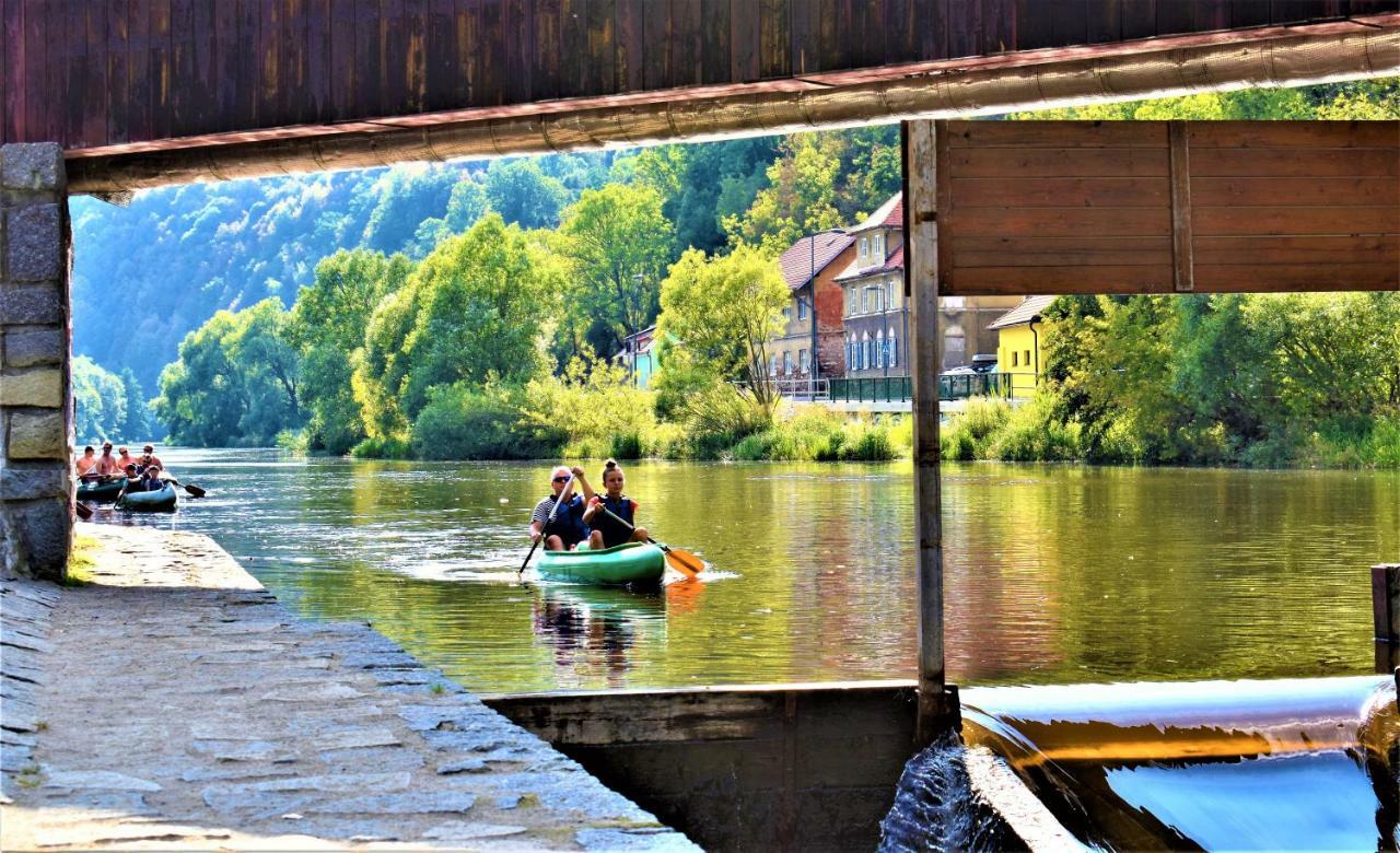Český Krumlov Penzion U Medi מראה חיצוני תמונה